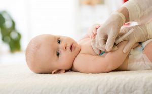 Casos en los que no se debe vacunar al bebé