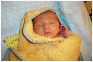 bañar a los bebes con fiebre