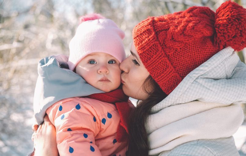 Consejos para proteger al bebé del frío en invierno
