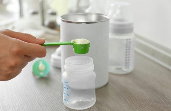 Lactancia artificial en recién nacidos