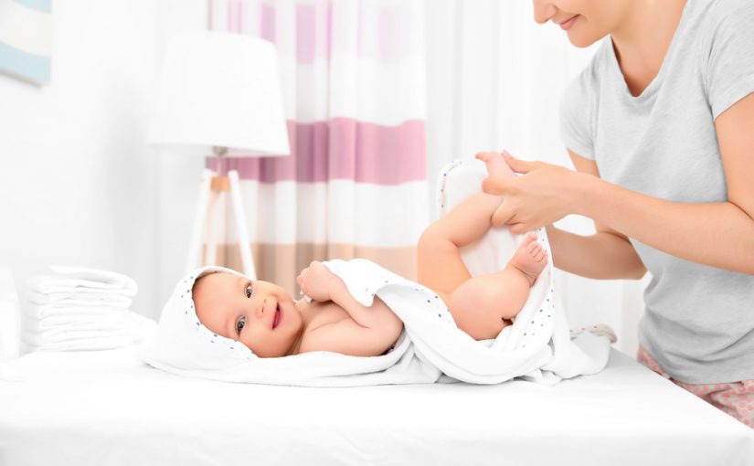 dos Molde el propósito Cada cuánto tiempo debo bañar al bebé prematuro? | Bebé prematuro