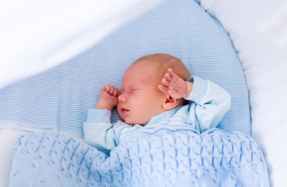 ¿Cuántas horas duermen los bebés prematuros?