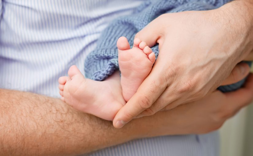 Cuidados básicos de los pies del bebé