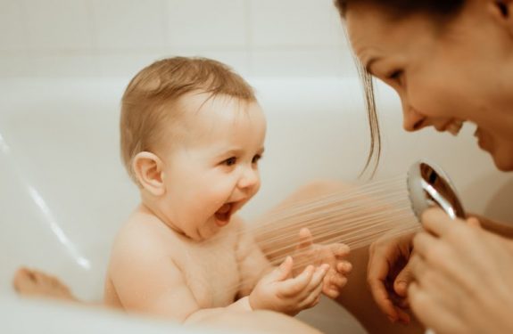 Bañarse con el bebé